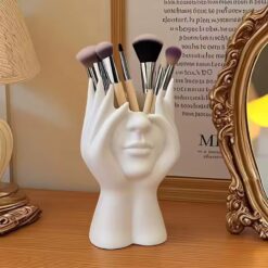 Creative Art Style Brush Holder
